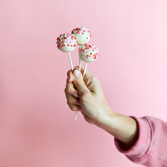 Valentine's Cake Pops