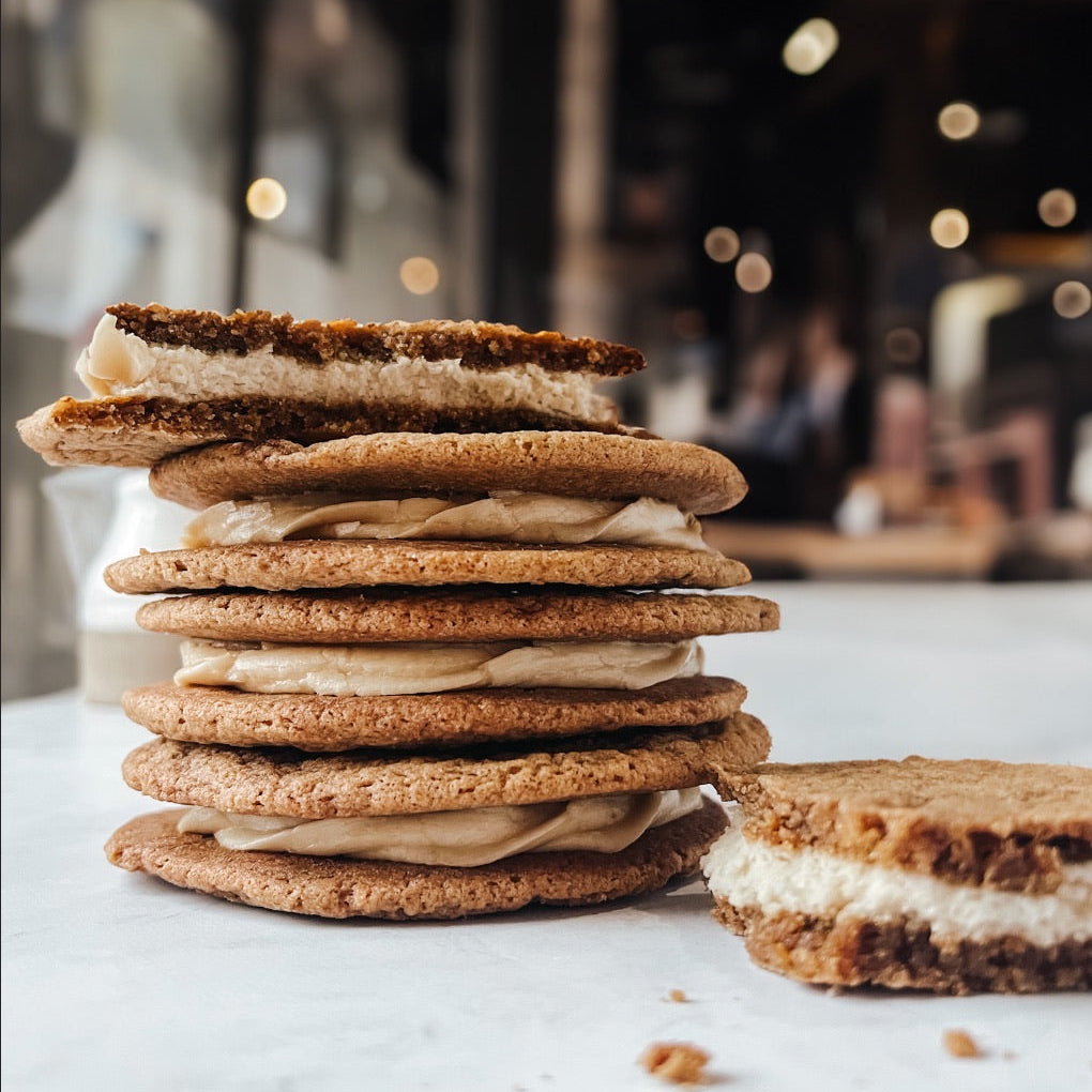 Gingerbread Molasses Salted Caramel Cream Pie